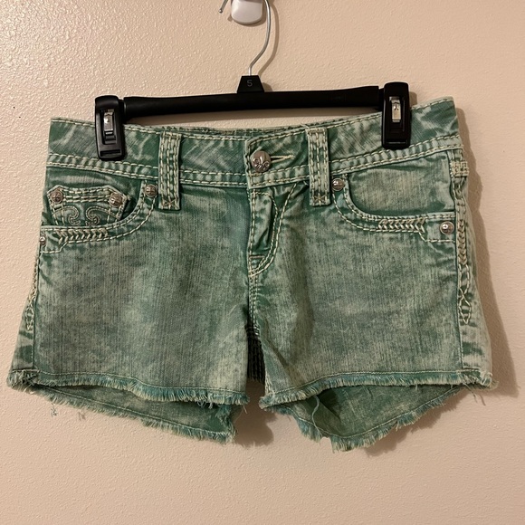 Rock Revival Pants - Rock revival Jacklyn cut off short